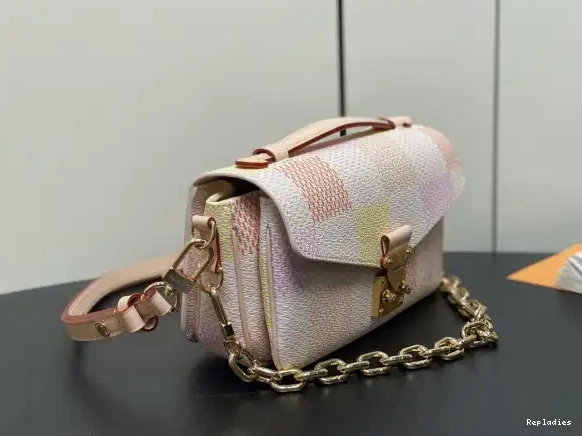 Fake Louis Bags LOUIS METIS VUITTON WEST POCHETTE EAST 0605